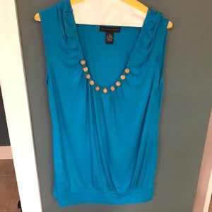 Sleeveless blouse